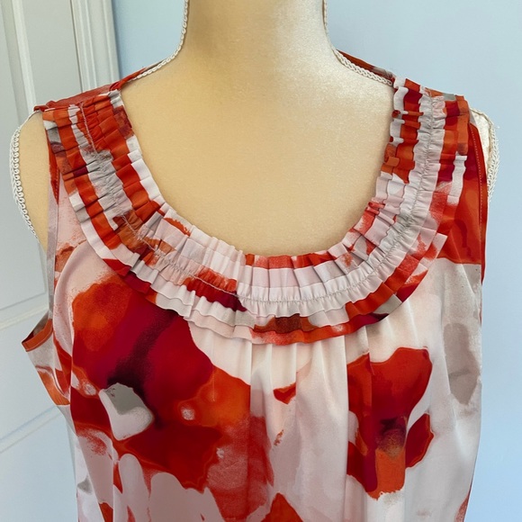 Loft Large Sleeveless Blouse - Lightweight Sassy Red Pattern - Picture 5 of 6